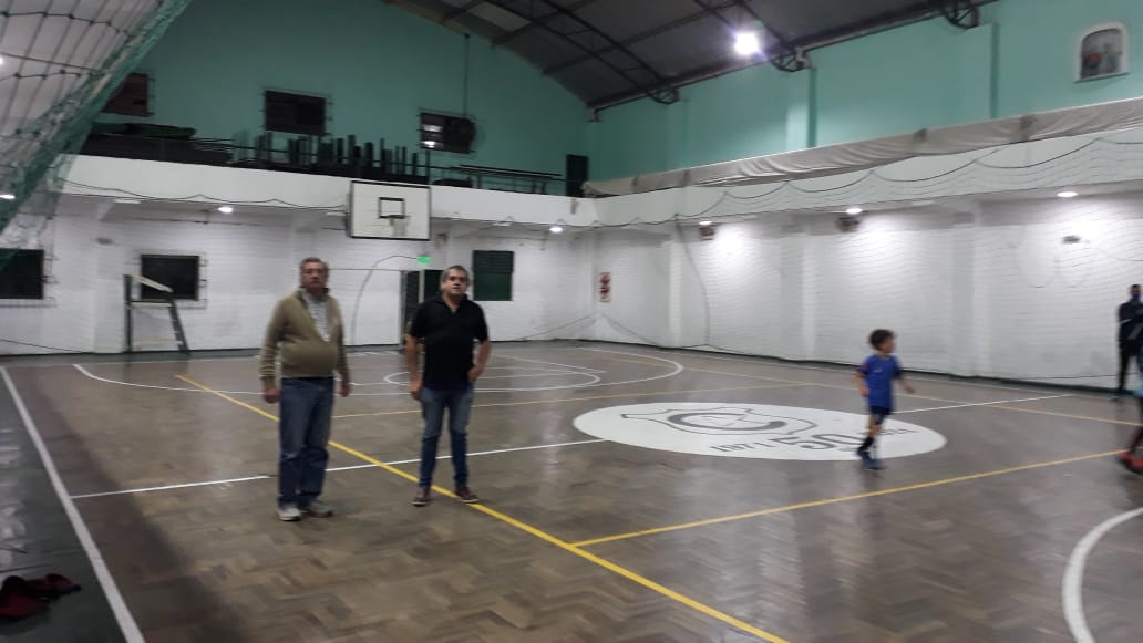 Perull y Novelli inauguraron la nueva iluminación del gimnasio de CESUAR