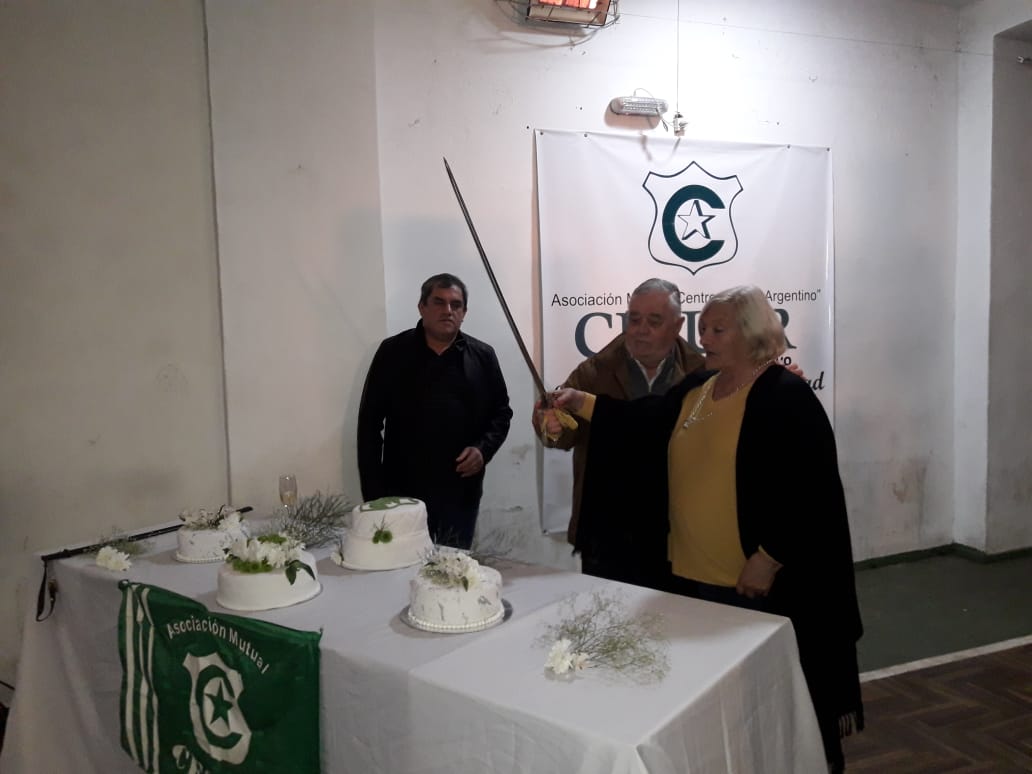 CESUAR celebra sus 50 años con una cena de camaradería