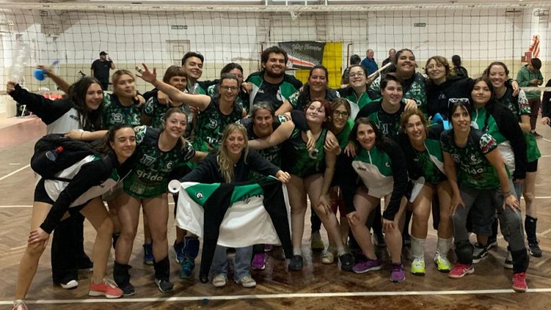 Voley femenino: CESUAR campeón regional