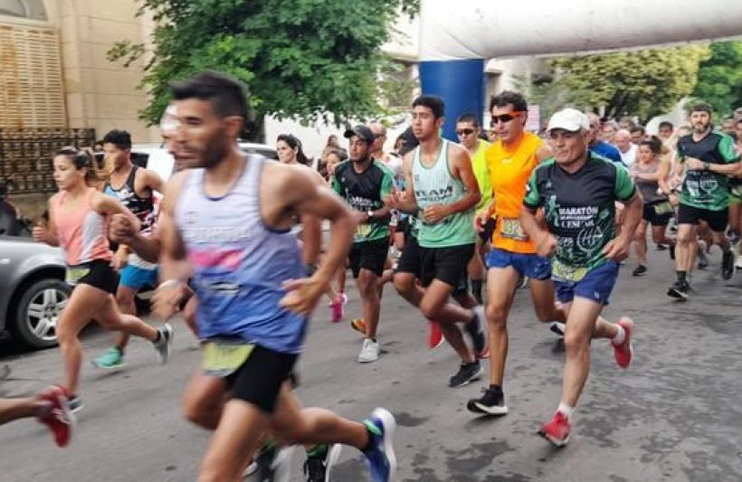 CESUAR Organiza la 8va edición de su maratón 10KM